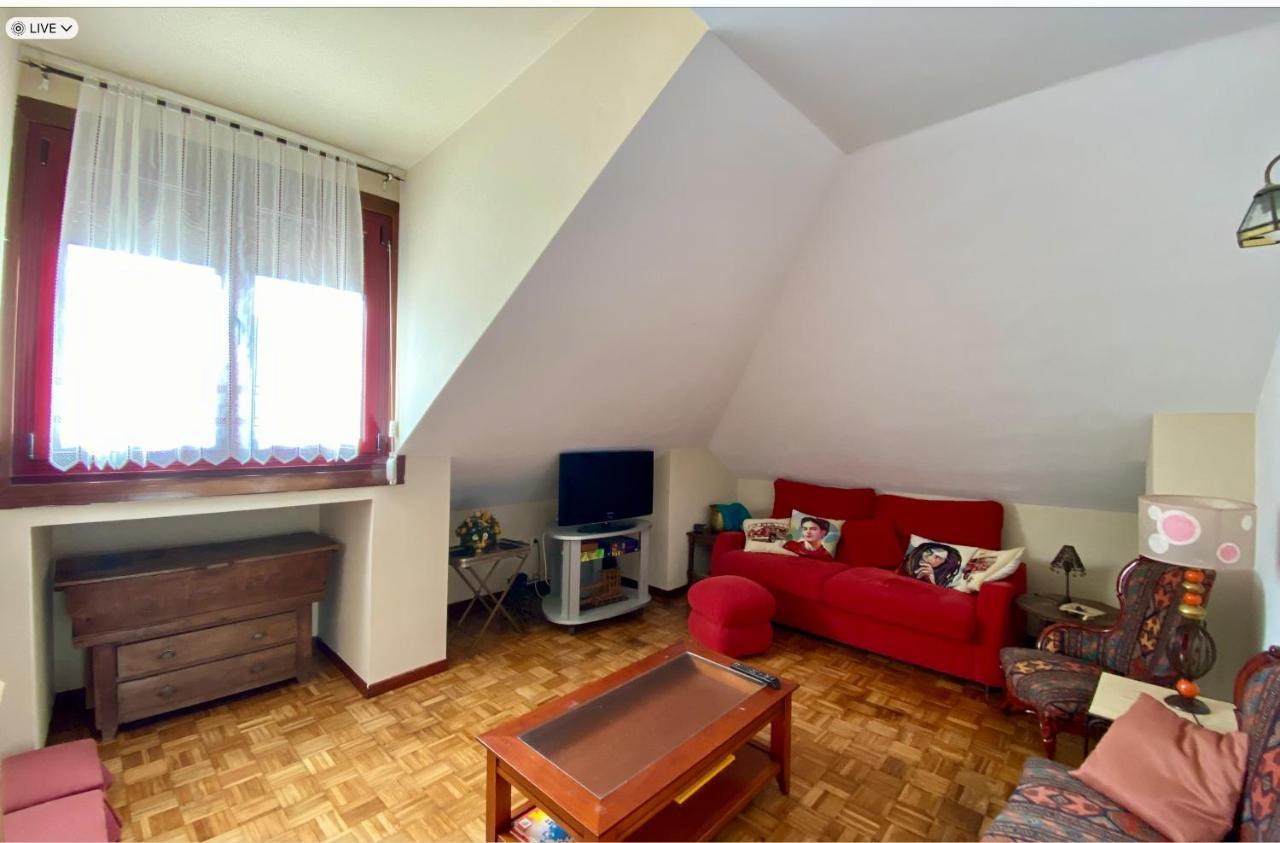 Apartamento Centro Cangas De Onisアパートメント エクステリア 写真